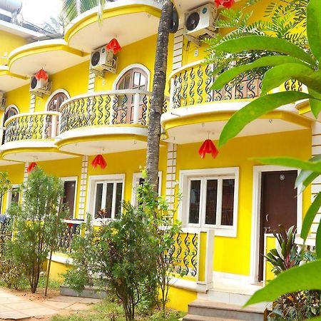 Dreams Palm Beach Resort Калангуте Екстериор снимка