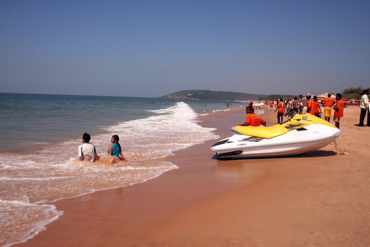 Dreams Palm Beach Resort Калангуте Екстериор снимка
